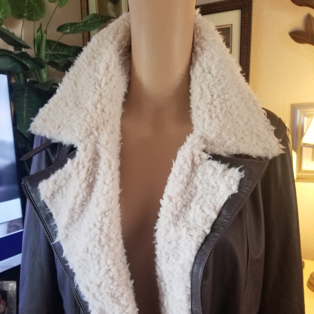 Classy Bomber Jacket - image 2